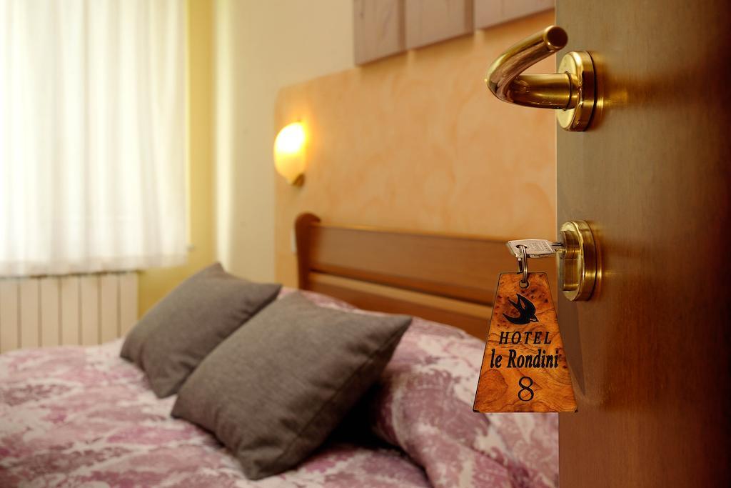 Hotel Le Rondini Riccò del Golfo di Spezia Pokoj fotografie
